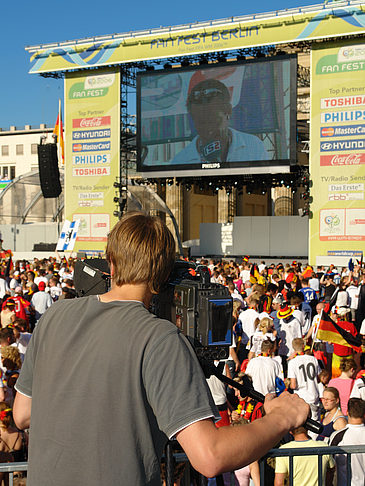 Foto Bühne auf dem Fanfest - Berlin