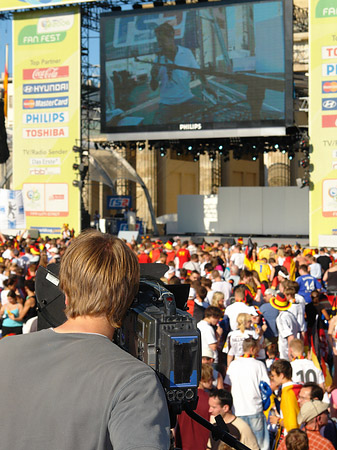 Foto Bühne auf dem Fanfest - Berlin