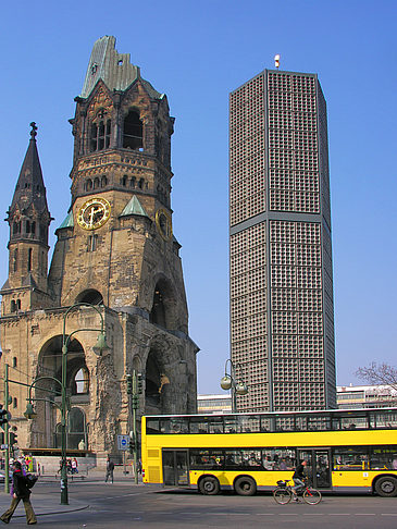 Foto Bus an der Gedächtniskirche - Berlin