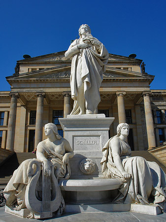 Fotos Schillerdenkmal mit Konzerthaus | Berlin