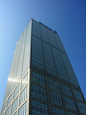 Allianz-Tower Foto 