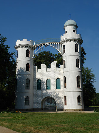 Schloss auf der Pfaueninsel - Berlin (Berlin)