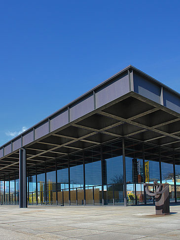 Terrasse an der Neuen Nationalgalerie - Berlin (Berlin)