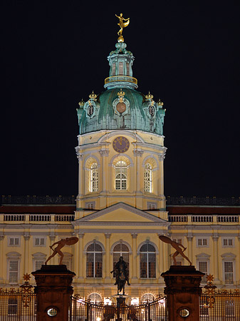 Schloss Charlottenburg bei Nacht - Berlin (Berlin)