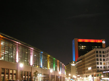 Bahnhof Friedrichstraße bei Nacht - Berlin (Berlin)