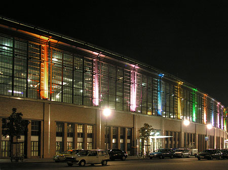 Bahnhof Friedrichstraße bei Nacht - Berlin (Berlin)