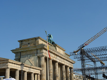 Brandenburger Tor mit Fanmeile - Berlin (Berlin)