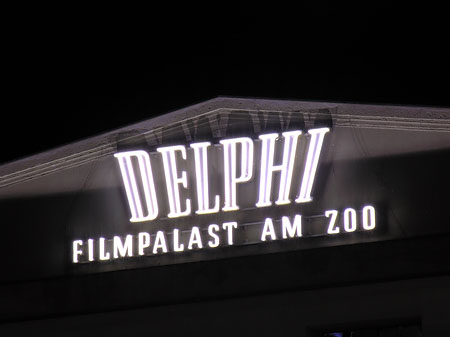 Fotos Filmpalast Delphi bei Nacht | Berlin