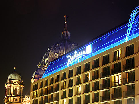 Radisson bei Nacht - Berlin (Berlin)