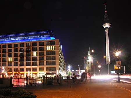 Dom Aquaree bei Nacht - Berlin (Berlin)