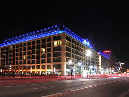 Fotos Radisson bei Nacht