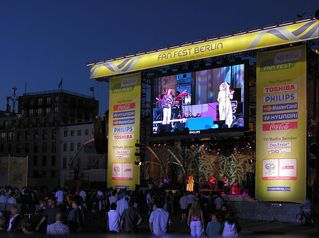 Fanfest bei Nacht - Berlin (Berlin)