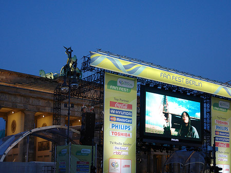 Fanfest bei Nacht - Berlin (Berlin)