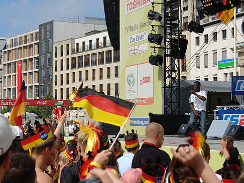 Bühne auf dem Fanfest - Berlin (Berlin)