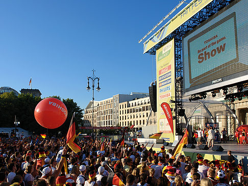 Foto Bühne auf dem Fanfest - Berlin