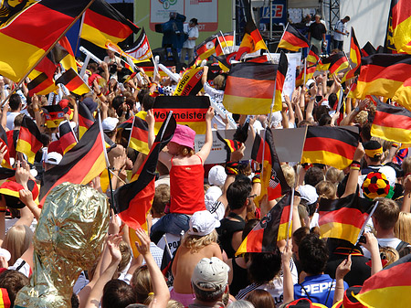 Showbühne am Brandenburger Tor Foto 