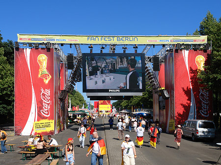 Coca-Cola Werbung - Berlin (Berlin)