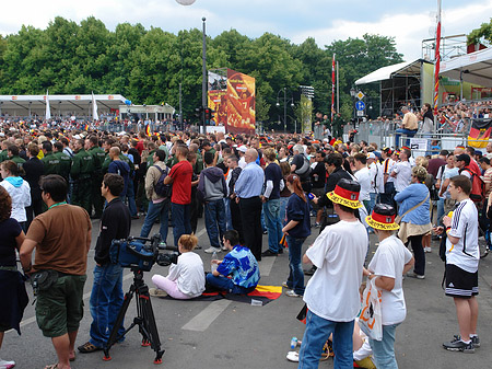 Fanmeile am Brandenburger Tor - Berlin (Berlin)