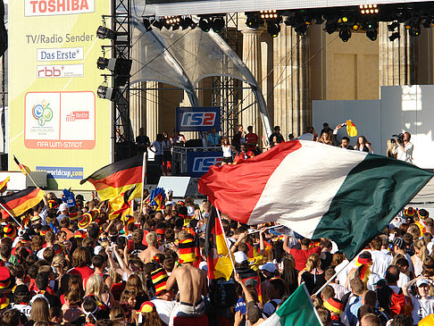 Flagge Italien - Berlin (Berlin)