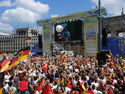 Leinwand und Fans Fotos