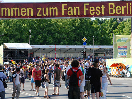 Willkommen zum Fanfest in Berlin - Berlin (Berlin)