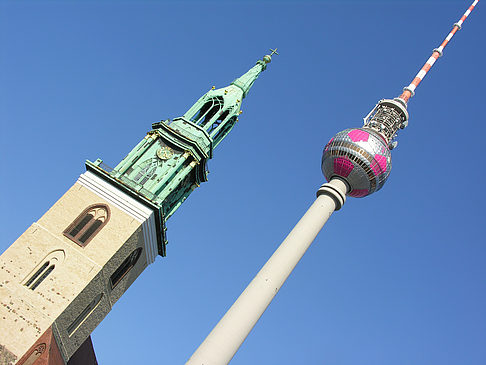 Fernsehturm und Marienkirche - Berlin (Berlin)