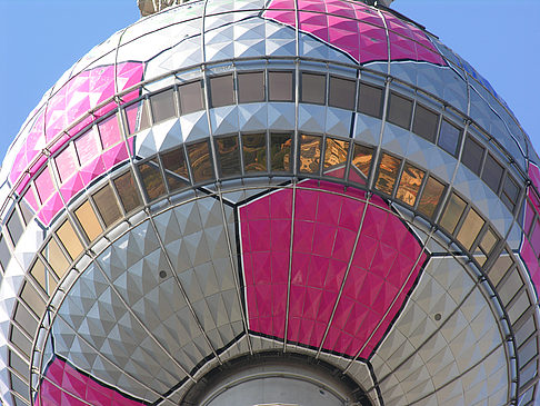 Fernsehturm Nahaufnahme - Berlin (Berlin)