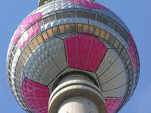 Fernsehturm Nahaufnahme - Berlin (Berlin)