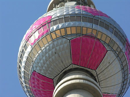 Fernsehturm Nahaufnahme - Berlin (Berlin)