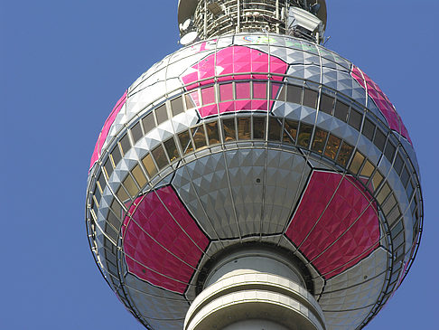 Fernsehturm Nahaufnahme - Berlin (Berlin)