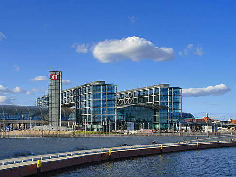 Blick auf den Hauptbahnhof Foto 