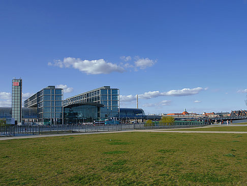 Blick auf den Hauptbahnhof - Berlin (Berlin)