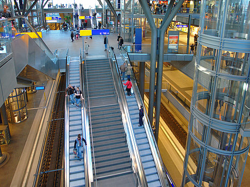 Rolltreppe - Berlin (Berlin)