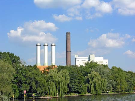 Foto Kraftwerk Charlottenburg-Schornstein - Berlin