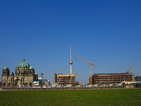 Palast der Republik und der Berliner Dom - Berlin (Berlin)