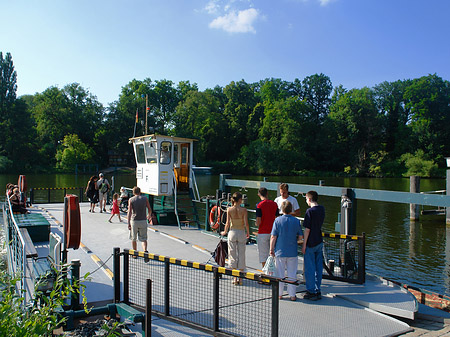 Fotos Anlegestelle zur Pfaueninsel | Berlin