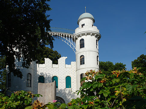 Schloss auf der Pfaueninsel - Berlin (Berlin)