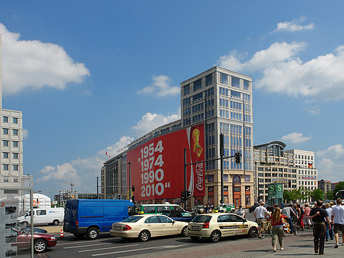 Coca-Cola Werbung - Berlin (Berlin)