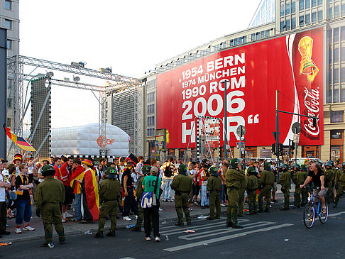 Fotos Straßenjubel am Potsdamer Platz