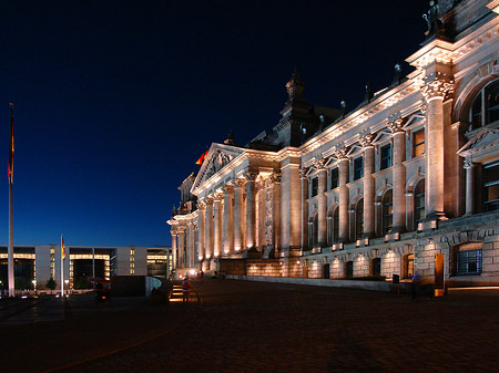 Reichstag bei Nacht Foto 