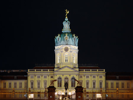 Eingang zum Schloss Charlottenburg - Berlin (Berlin)