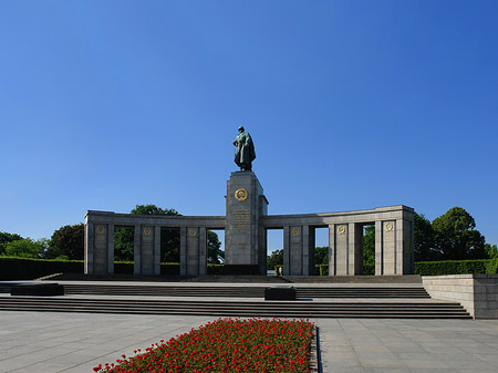 Sowjetisches Ehrenmal Foto 