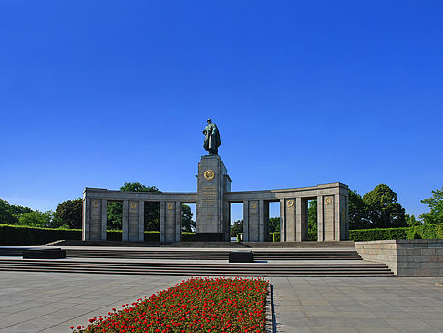 Sowjetisches Ehrenmal - Berlin (Berlin)