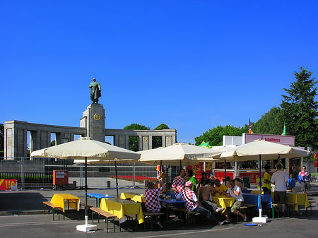 Sowjetisches Ehrenmal - Berlin (Berlin)