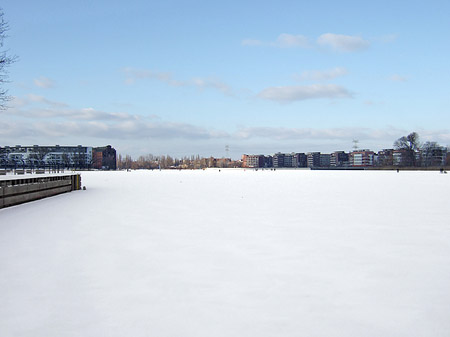 Gefrorener See - Berlin (Berlin)