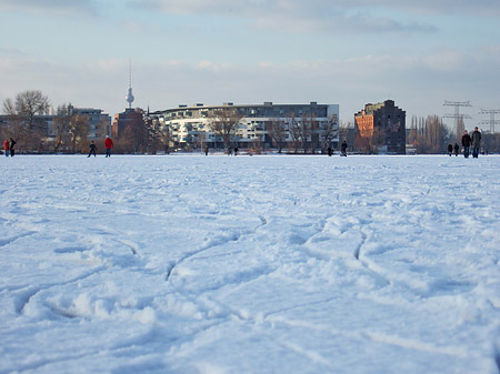 Gefrorener See - Berlin (Berlin)