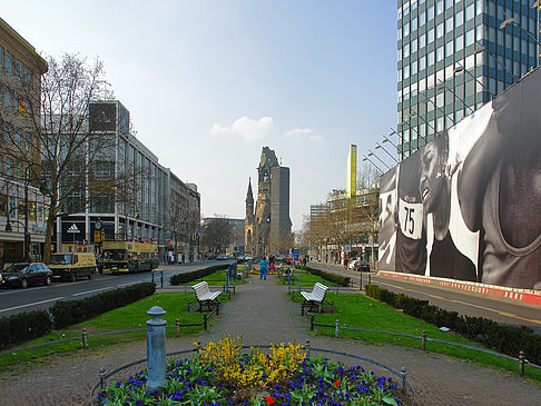 Tauentzien und Gedächtniskirche - Berlin (Berlin)