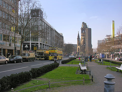 Tauentzien und Gedächtniskirche - Berlin (Berlin)