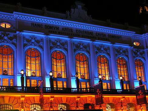 Fotos Theater des Westens