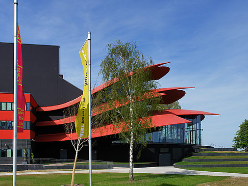 Fahnen am Theater - Brandenburg (Potsdam)